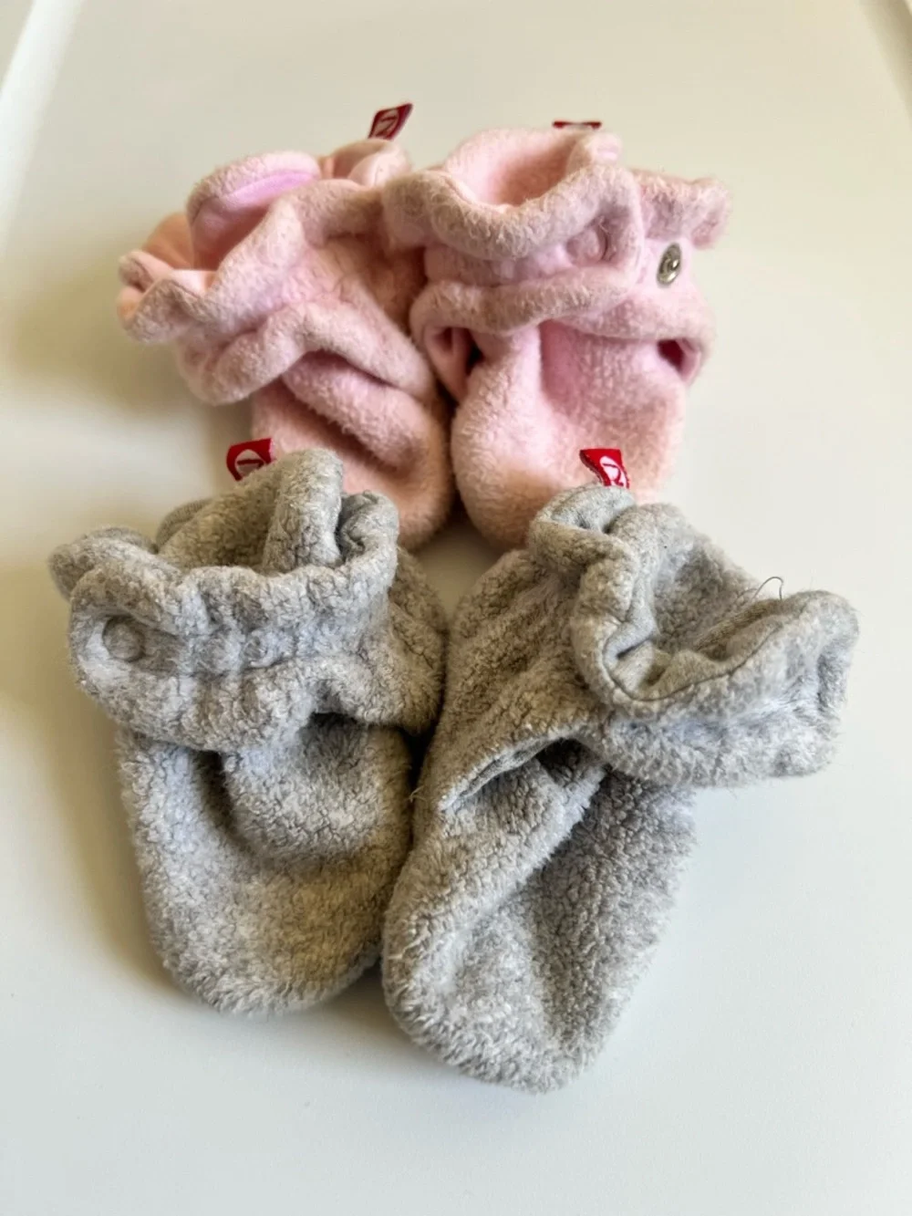 (Lot of 2) pairs of Zutano fleece booties size 6M